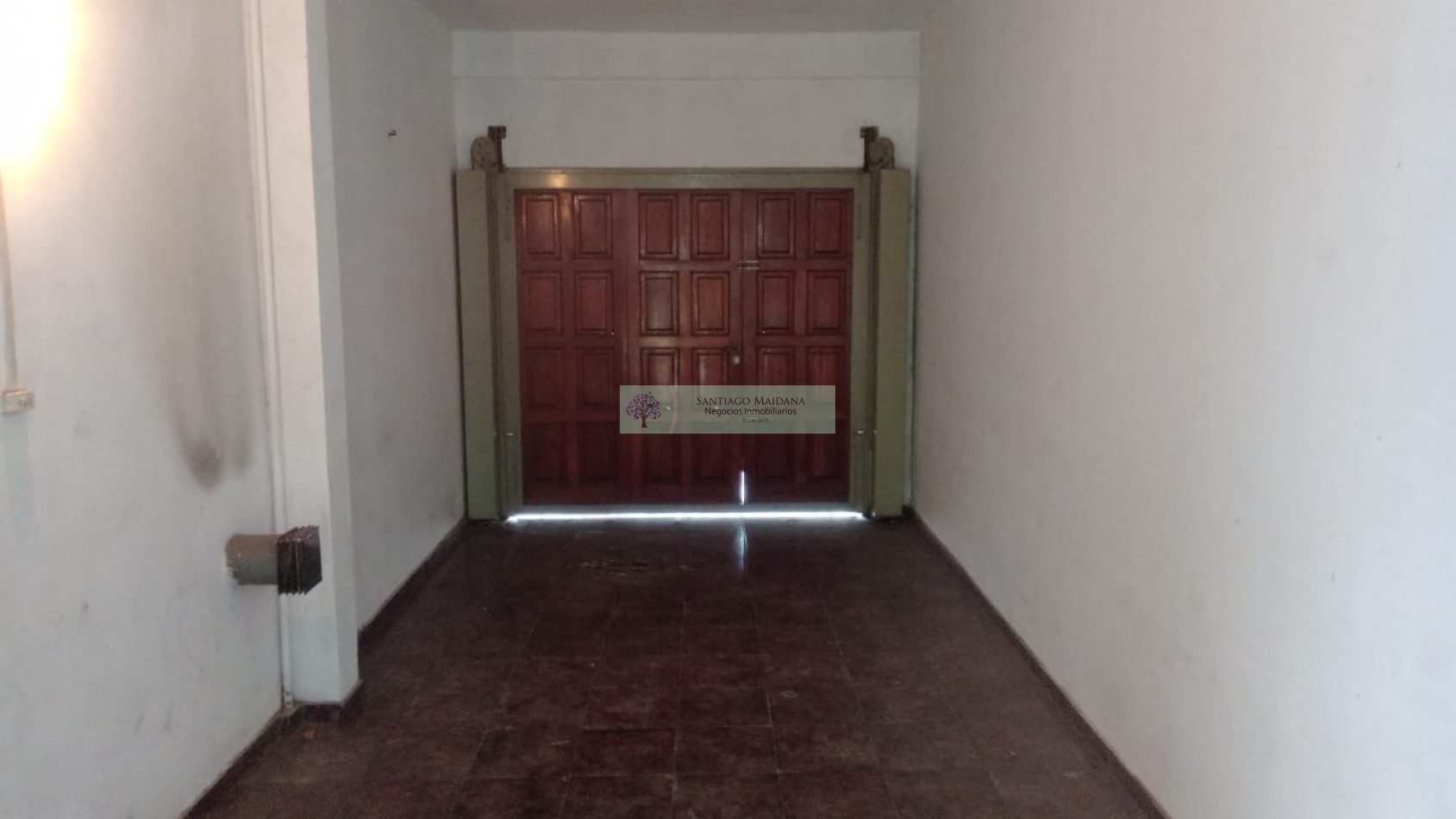 VENTA CASA AMERICANA SAN MIGUEL CON PARQUE