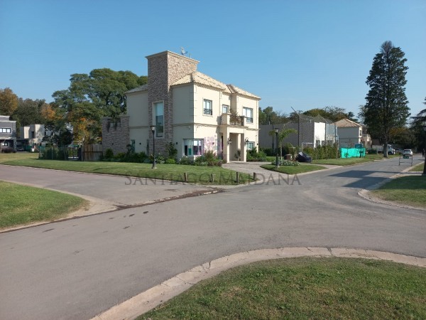 LOTE BARRIO CERRADO MAGNA 530M2