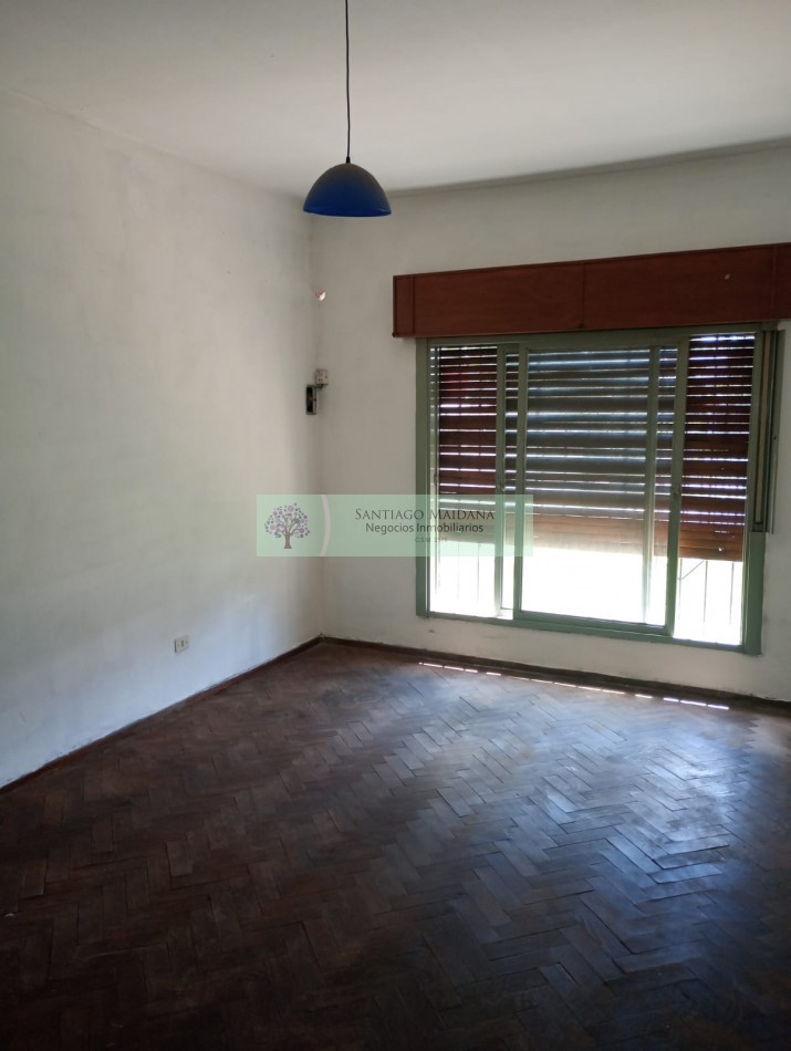 VENTA CASA AMERICANA SAN MIGUEL CON PARQUE