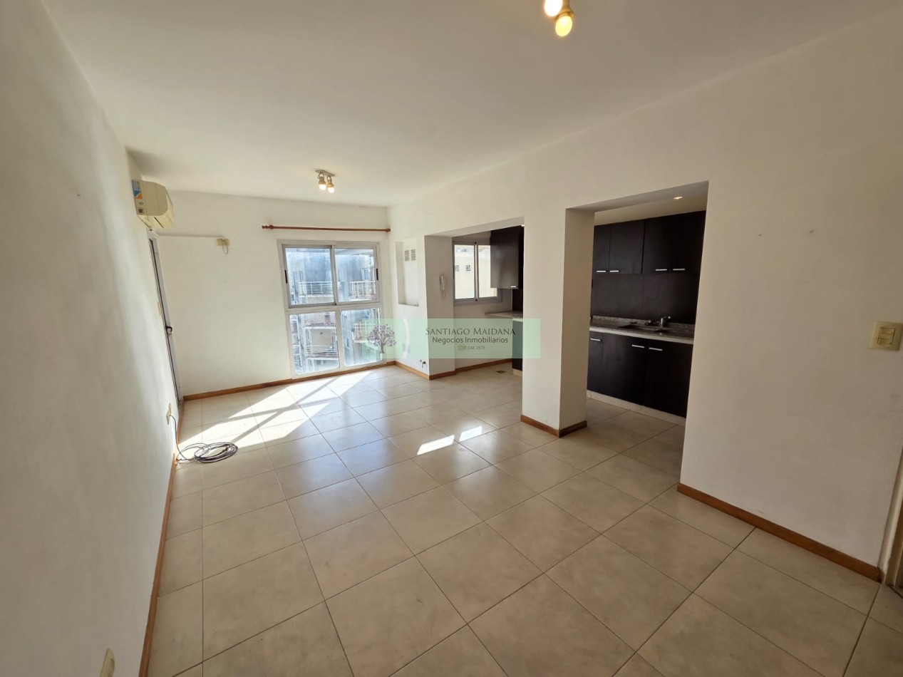 VENTA DOS AMBIENTES CON COCHERA SUBTERRANEA Y BALCON MUÑIZ SAN MIGUEL CENTRO