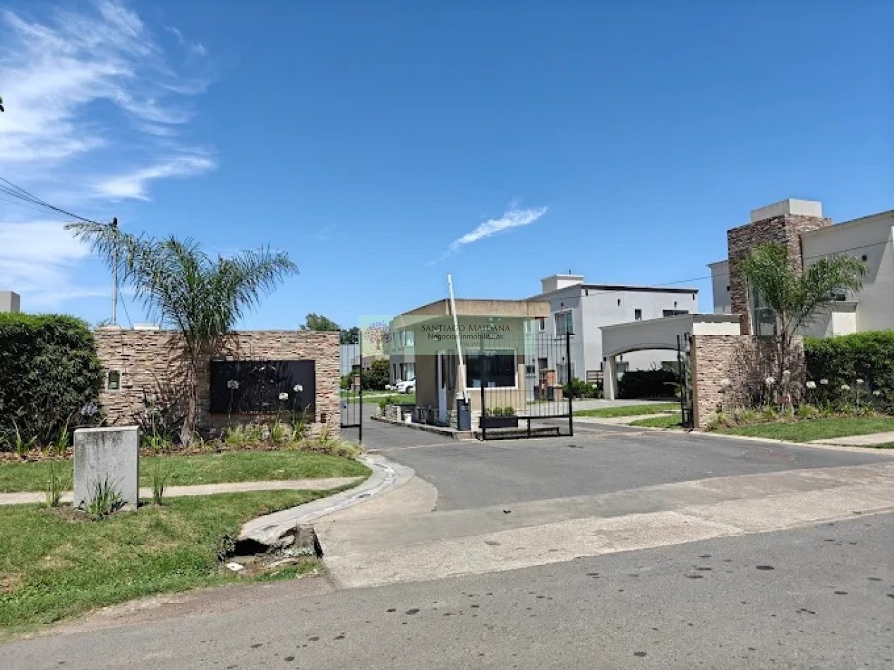 VENTA CASA CATEGORIA A ESTRENAR BARRIO MAGNA BARRIO CERRADO