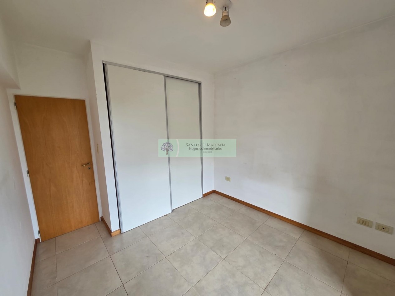 VENTA DOS AMBIENTES CON COCHERA SUBTERRANEA Y BALCON MUÑIZ SAN MIGUEL CENTRO