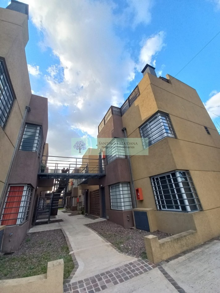 VENTA APTO CREDITO DUPLEX DEPARTAMENTO JOSE C PAZ