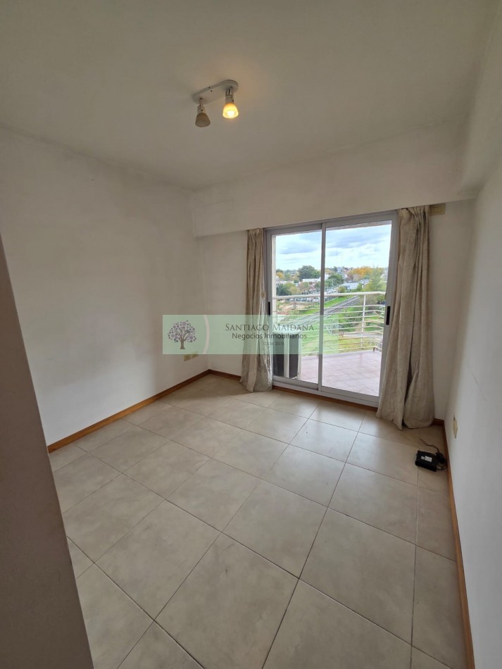 VENTA DOS AMBIENTES CON COCHERA SUBTERRANEA Y BALCON MUÑIZ SAN MIGUEL CENTRO