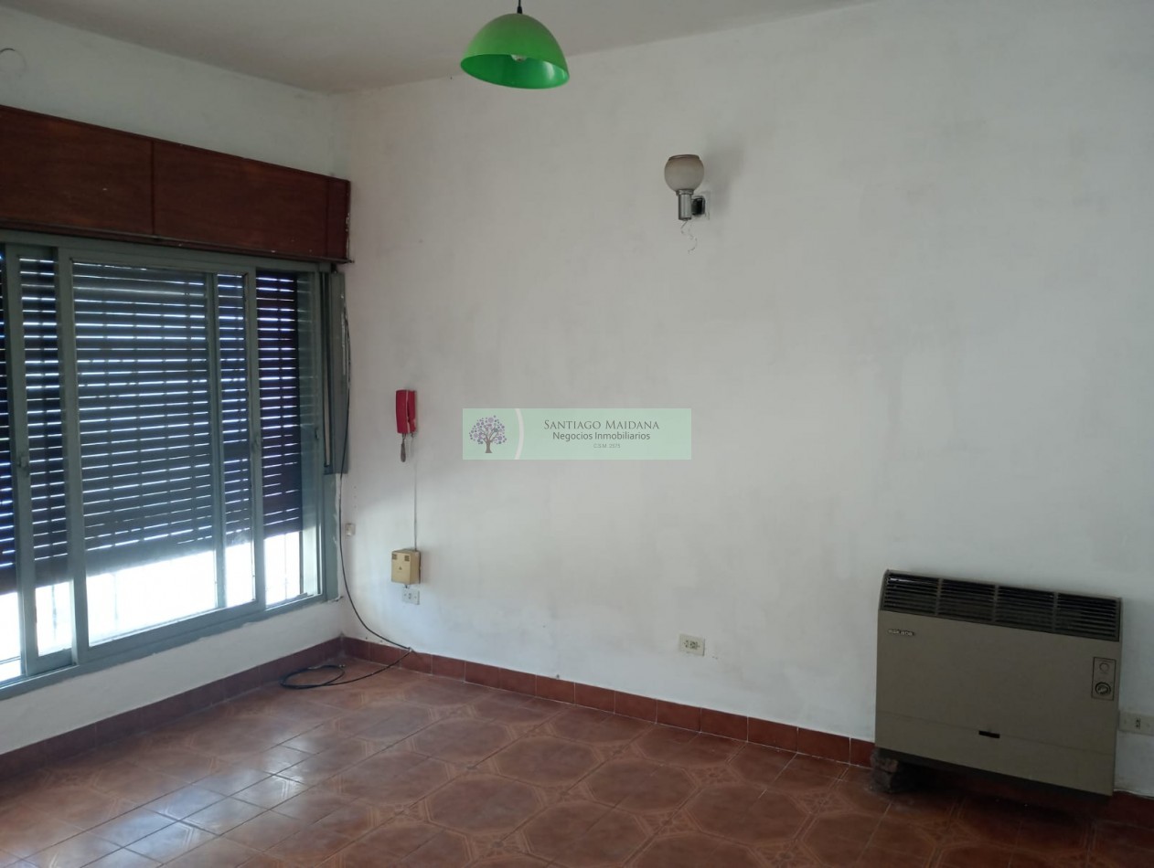 VENTA CASA AMERICANA SAN MIGUEL CON PARQUE