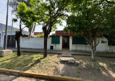 VENTA CASA EN BELLA VISTA A RECICLAR