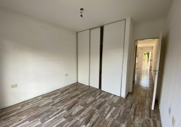 ALQUILER DOS AMBIENTES CON COCHERA Y BALCON
