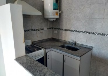 ALQUILER MONOAMBIENTE CON BALCON