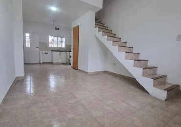 ALQUILER DUPLEX SAN MIGUEL COCHERA Y PATIO