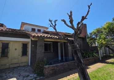 VENTA CASA CHALET A RECICLAR MODERNIZAR HURLINGHAM
