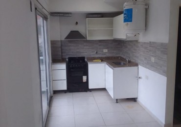 ALQUILER MONOAMBIENTE CON DOBLE BALCON SAN MIGUEL CENTRO 
