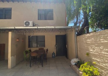 ALQUILER DUPLEX TRES AMBIENTES CON PATIO SAN MIGUEL