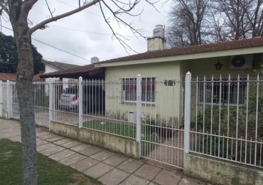 ALQUILER CASA CUATRO AMBIENTES CON PARQUE COCHERA PILETA LOS POLVORINES