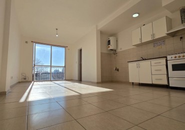 VENTA MONOAMBIENTE AMPLIO BALCON SAN MIGUEL CENTRO
