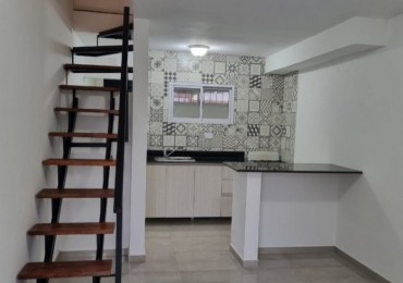 ALQUILER DUPLEX DOS AMBIENTES PATIO Y COCHERA COMPARTIDO SAN MIGUEL