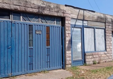 VENTA A RECICLAR REFACCIONAR CASA GALPON SAN MIGUEL