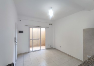 Alquiler dos ambientes balcon y cochera Jose c paz