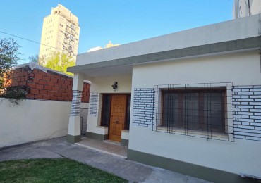 ALQUILER PH CASA TRES AMBIENTES PATIO JARDIN SAN MIGUEL MUÑIZ CENTRO