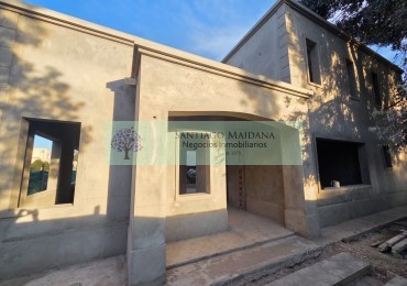 VENTA CASA CATEGORIA A ESTRENAR BARRIO MAGNA BARRIO CERRADO